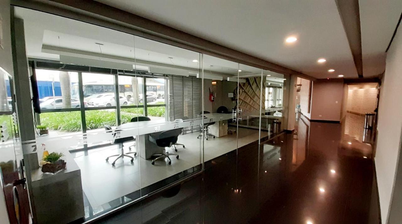 Estudio Aconchegante No Centro De Curitiba - Ar Condicio E Localizacao Perfeita! Extérieur photo